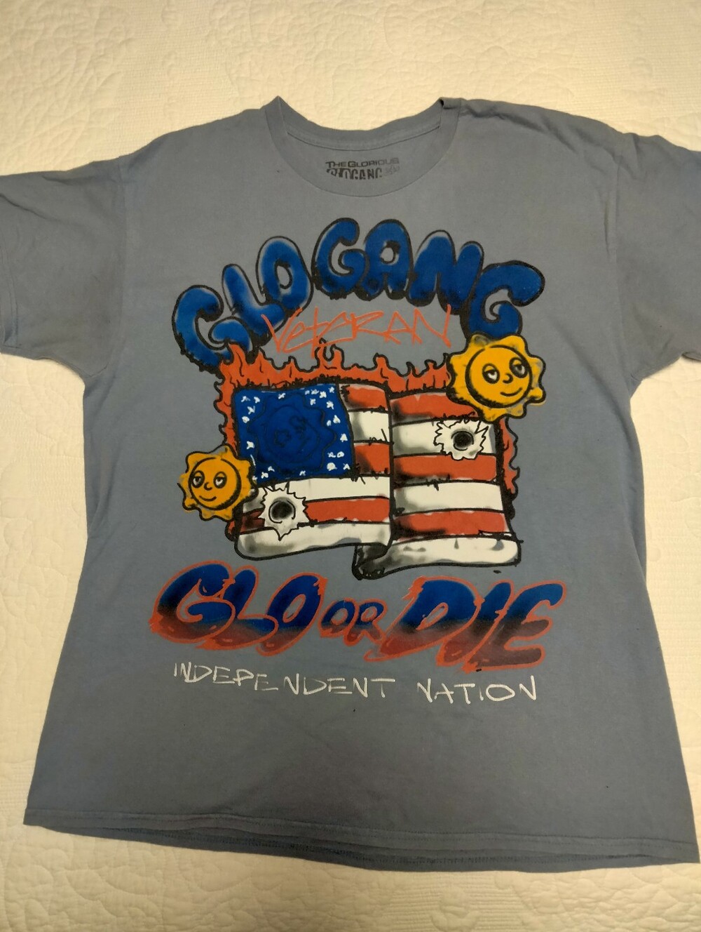 'Glo or Die' Short Sleeve Graphic Tee - Light Blue